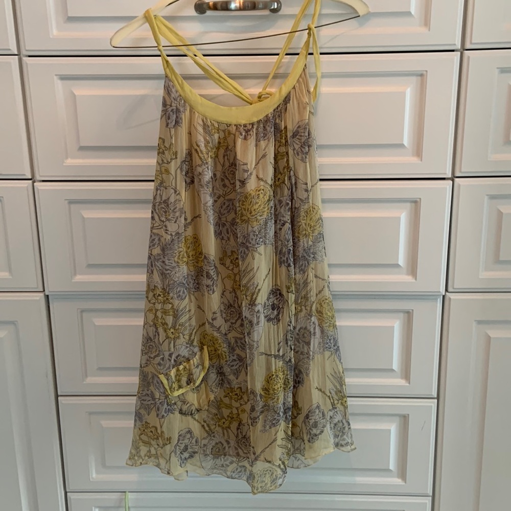 For Love and Liberty Size Small yellow floral racerback dress